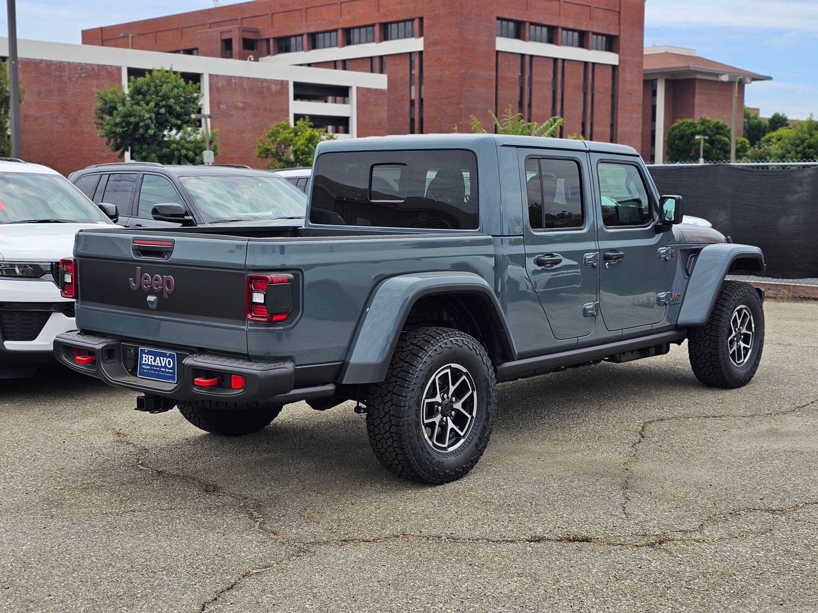 2026 Jeep Gladiator Shadow Ops