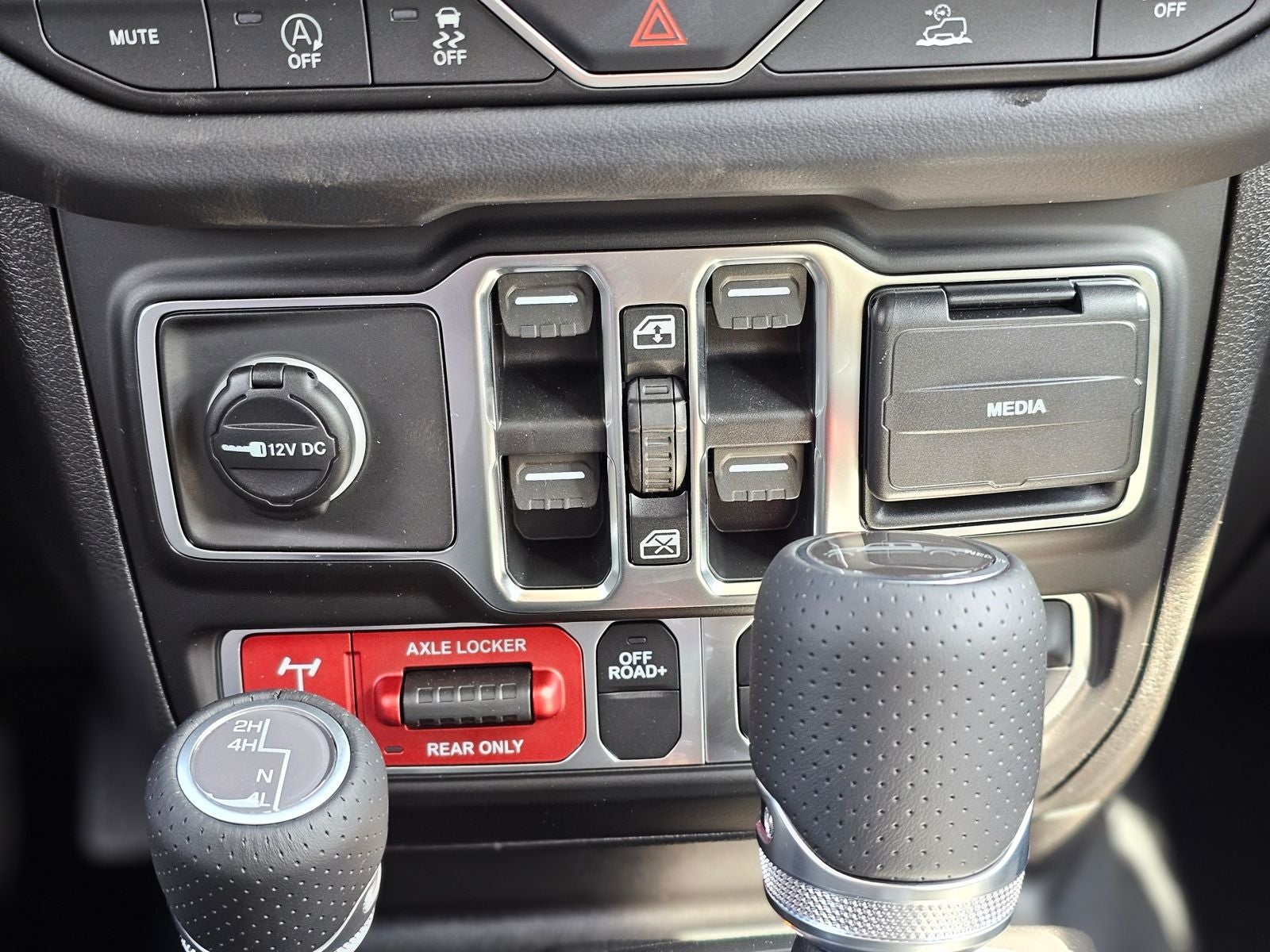 2026 Jeep Gladiator Mojave