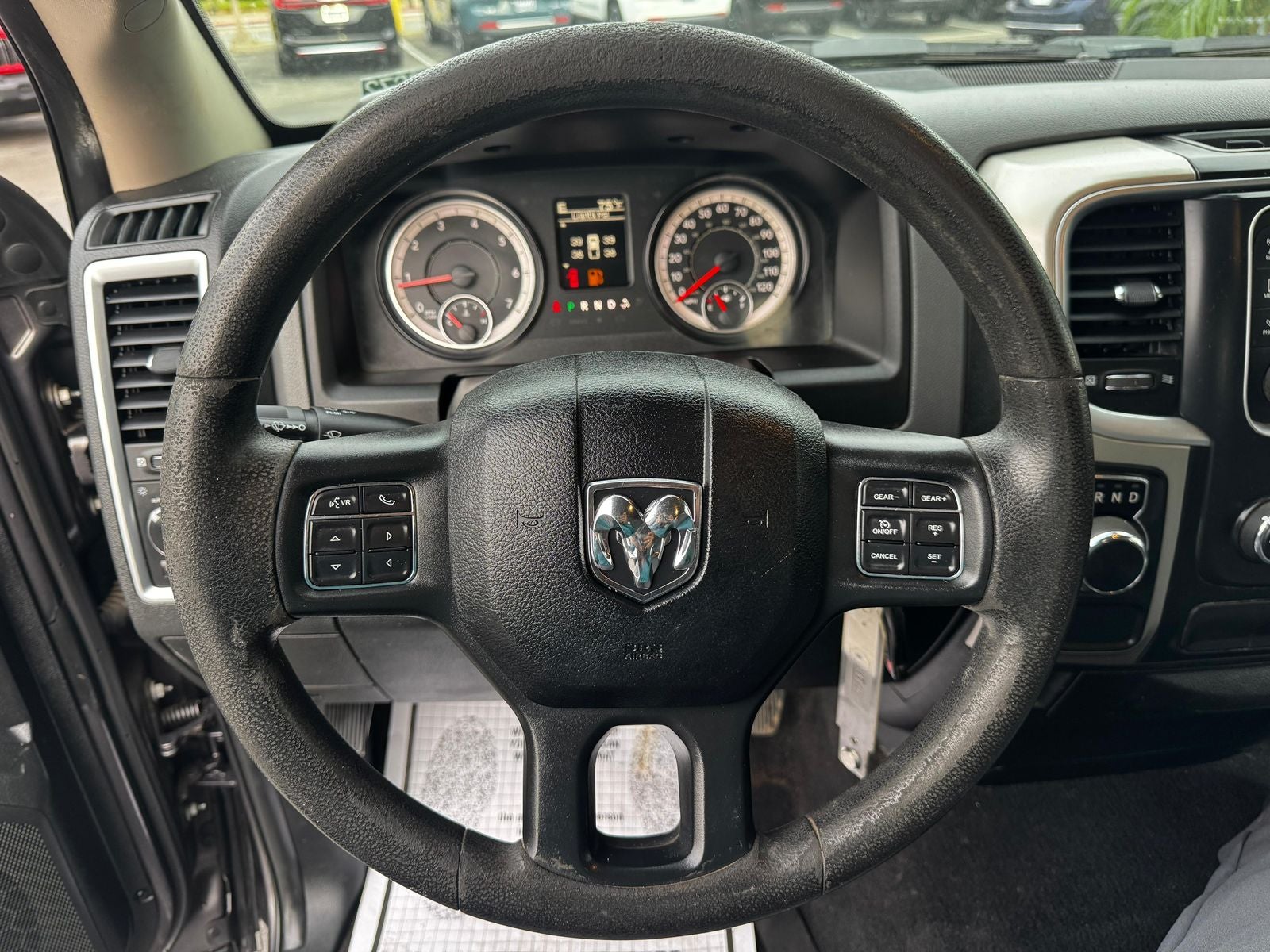 2017 RAM 1500 SLT