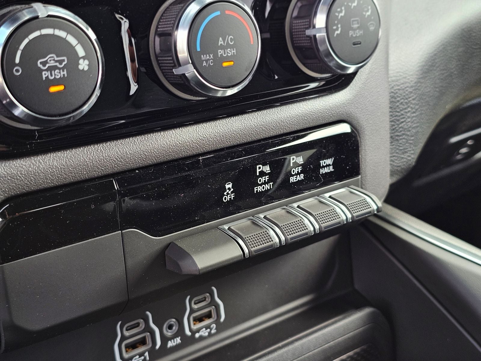 2026 RAM 1500 Express