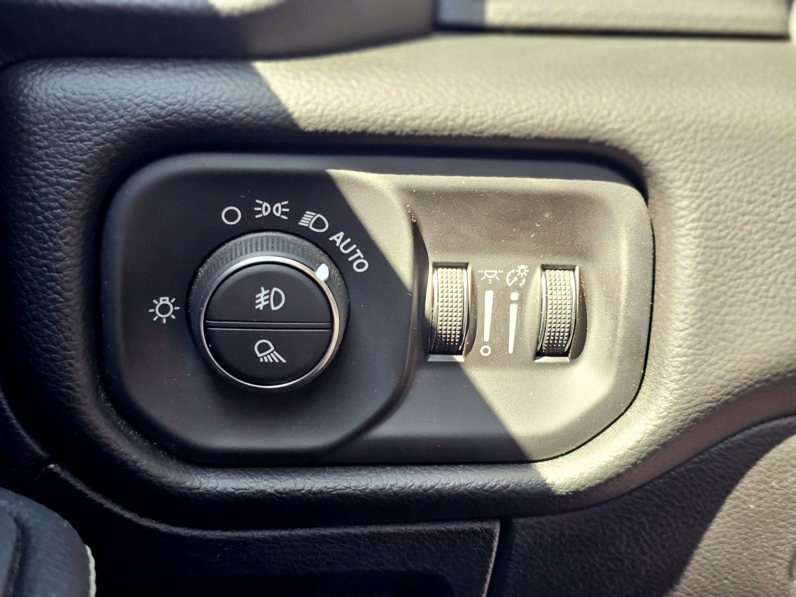 2026 RAM 1500 Laramie Crew Cab 4X4