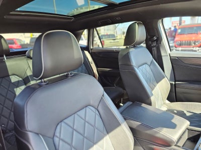 2024 Volkswagen Atlas Cross Sport 2.0T SEL Premium R-Line