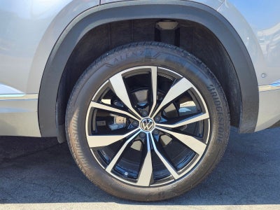 2024 Volkswagen Atlas Cross Sport 2.0T SEL Premium R-Line
