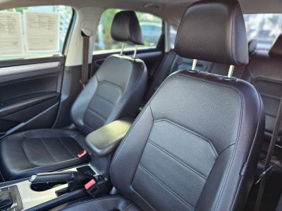 2019 Volkswagen Passat 2.0T Wolfsburg