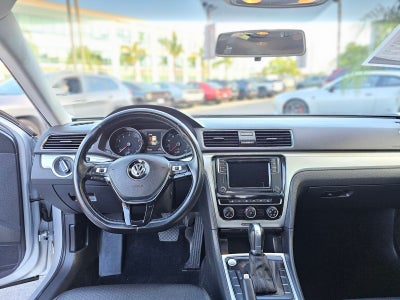 2019 Volkswagen Passat 2.0T Wolfsburg