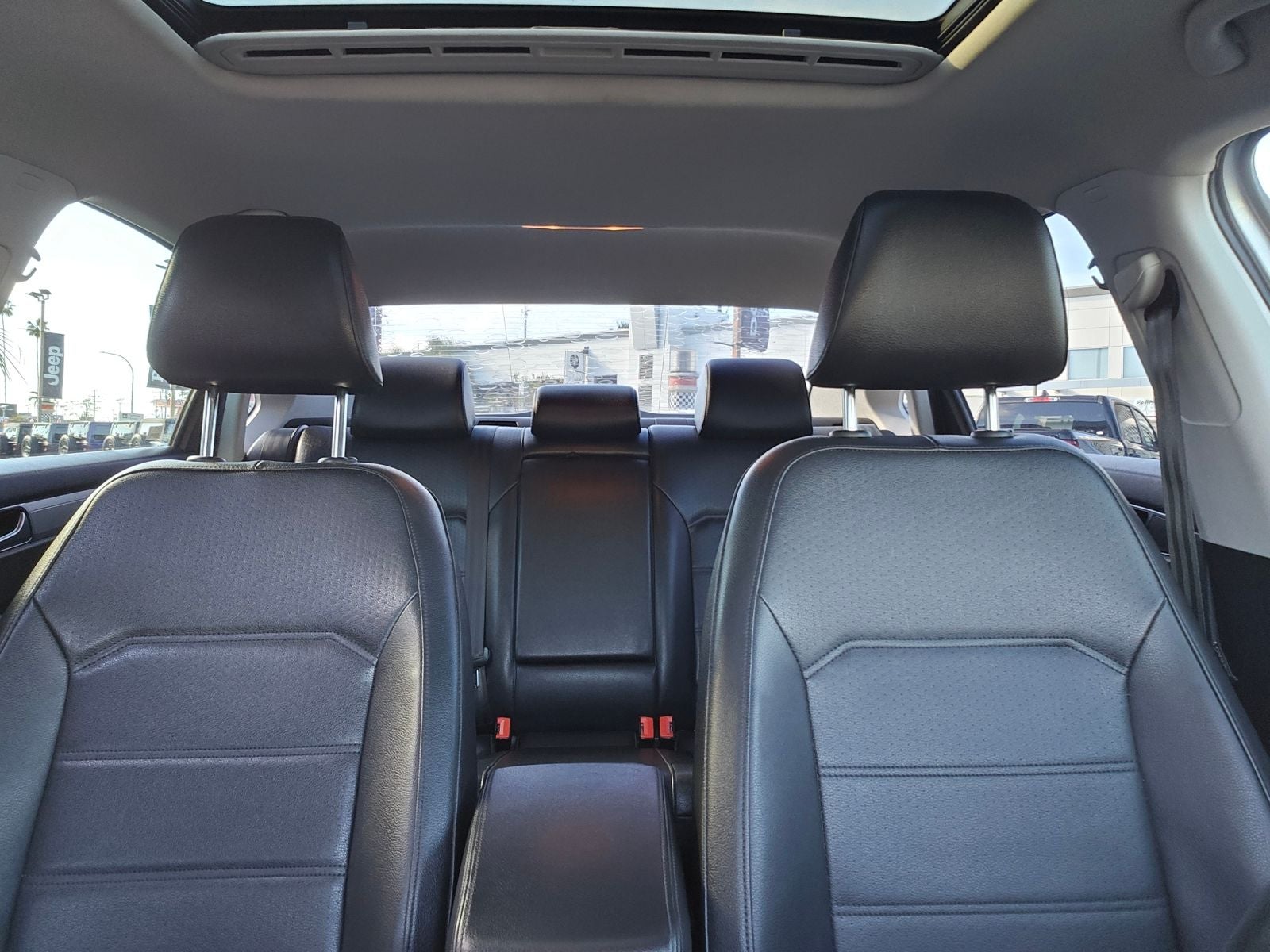 2019 Volkswagen Passat 2.0T Wolfsburg