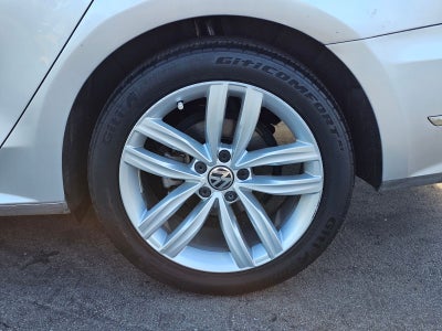2019 Volkswagen Passat 2.0T Wolfsburg