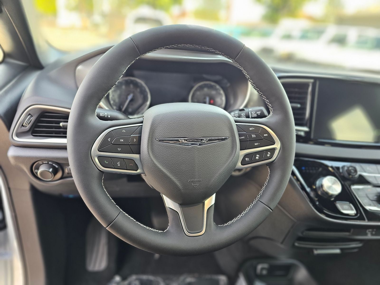 2026 Chrysler Voyager LX