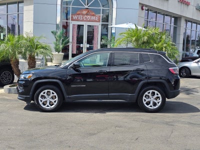 2024 Jeep Compass Latitude 4X4 SUV