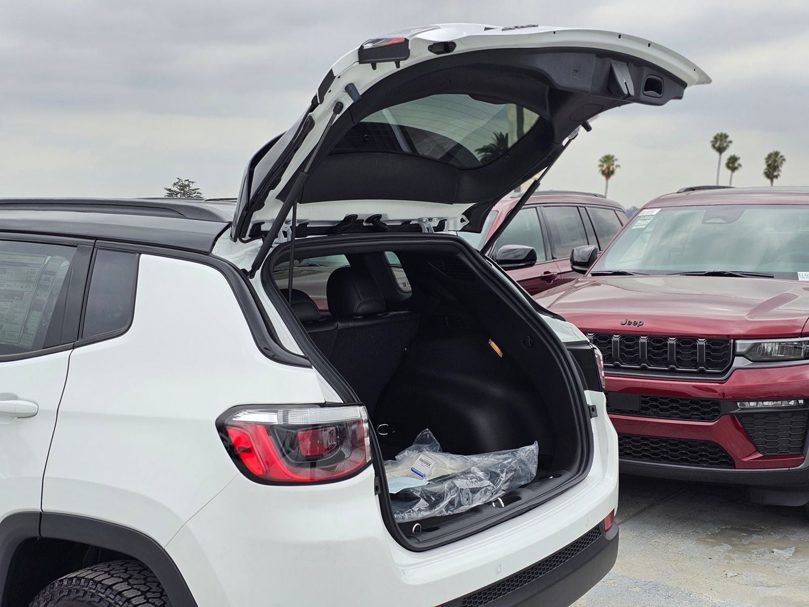 2026 Jeep Compass Trailhawk