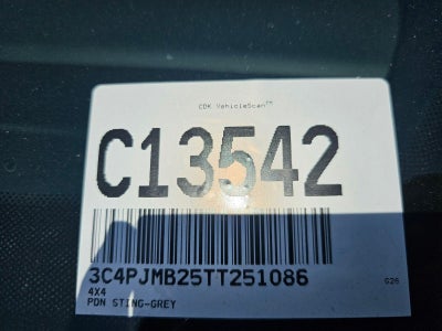 2026 Jeep Cherokee Laredo