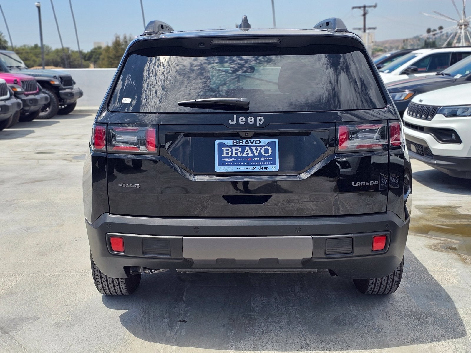 2026 Jeep Cherokee Laredo Hybrid