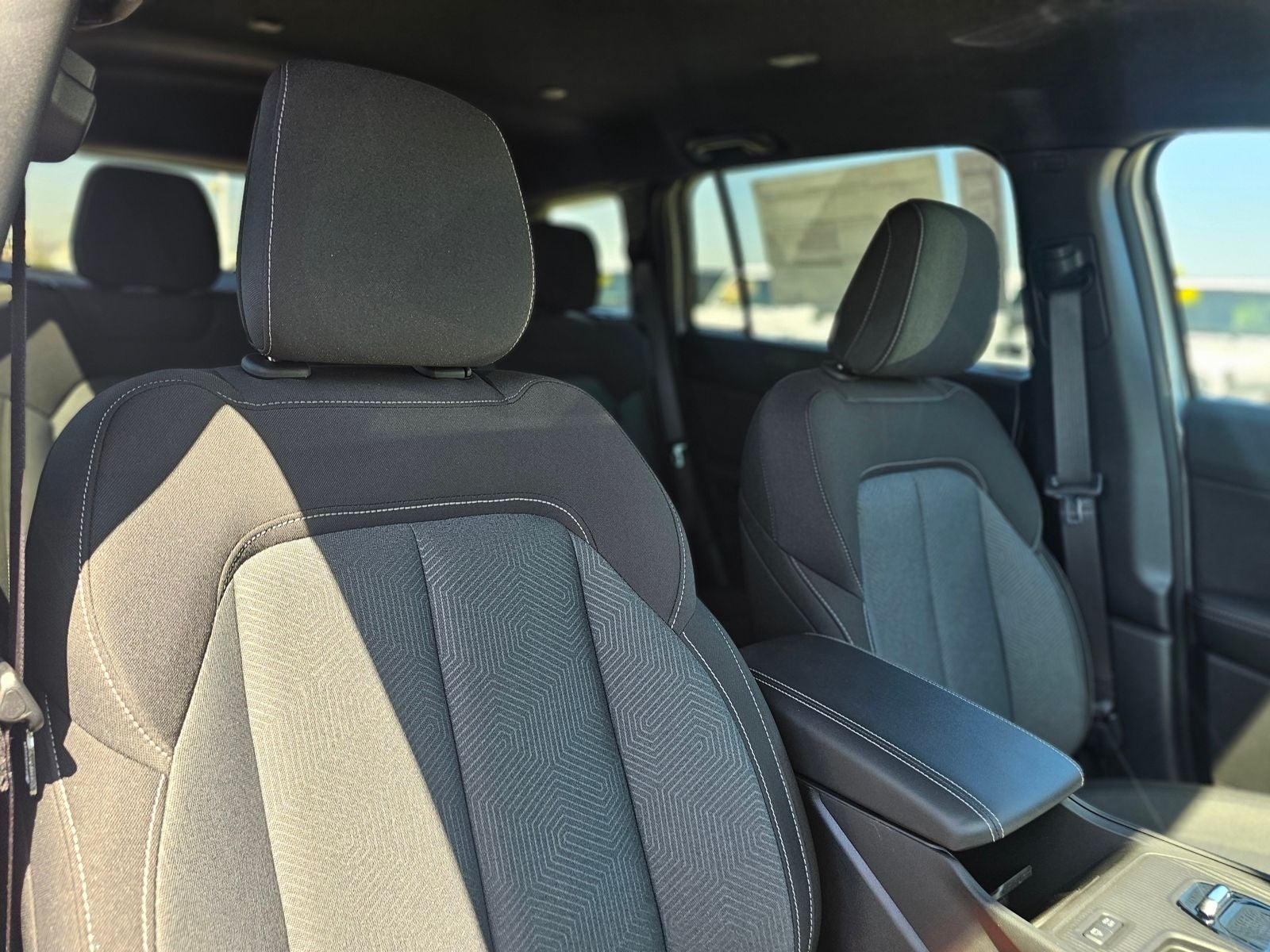 2026 Jeep Cherokee Laredo Hybrid 4X4 SUV