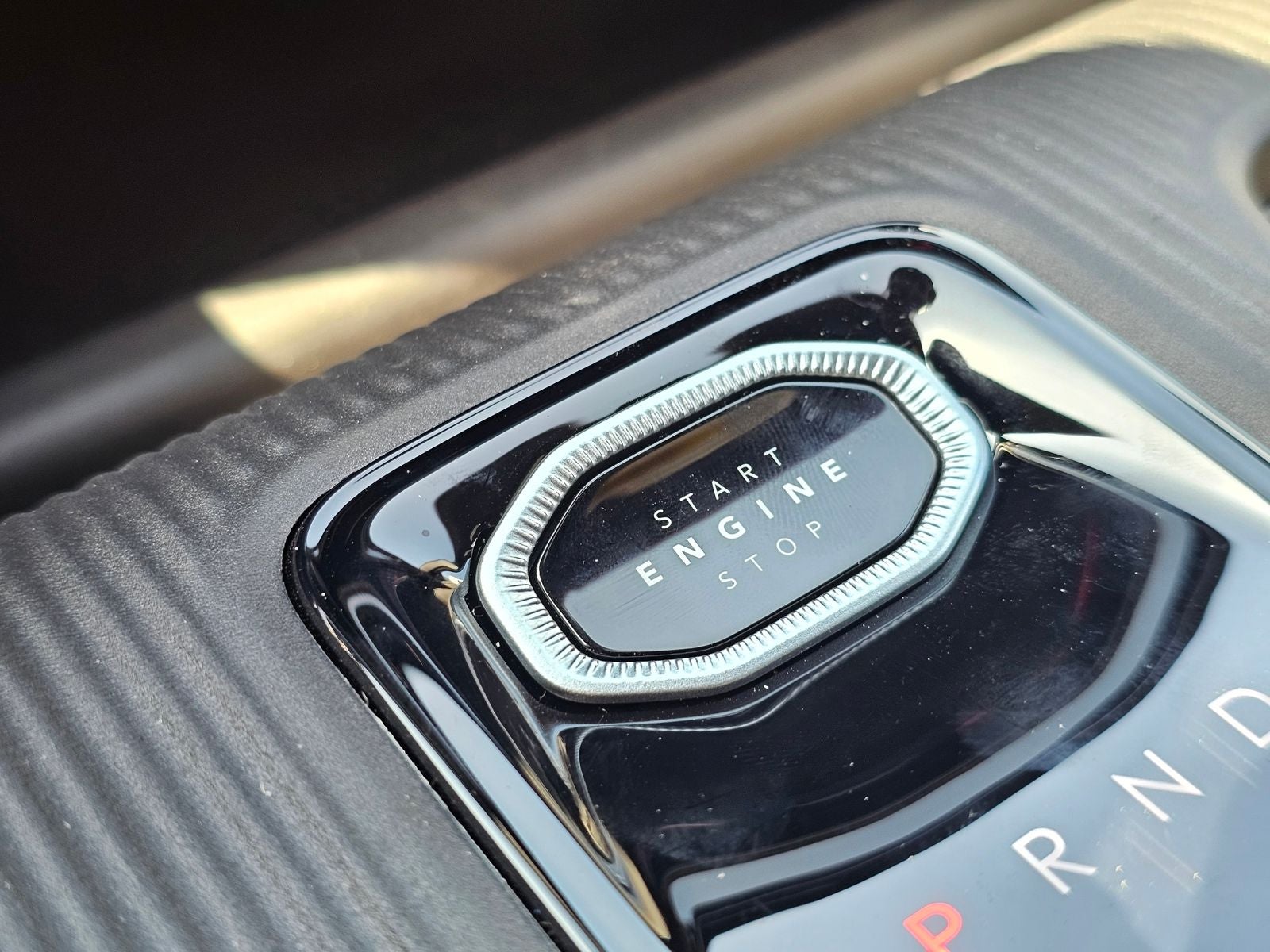 2026 Jeep Cherokee Limited Hybrid
