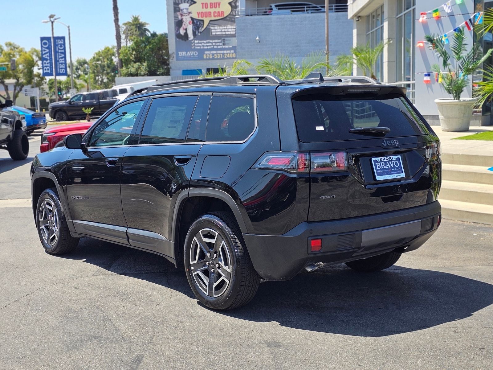2026 Jeep Cherokee Laredo