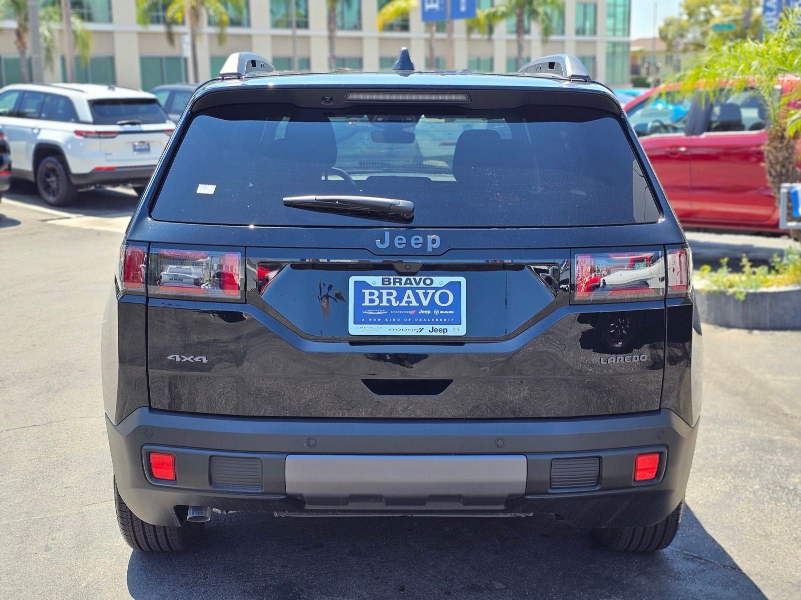 2026 Jeep Cherokee Laredo