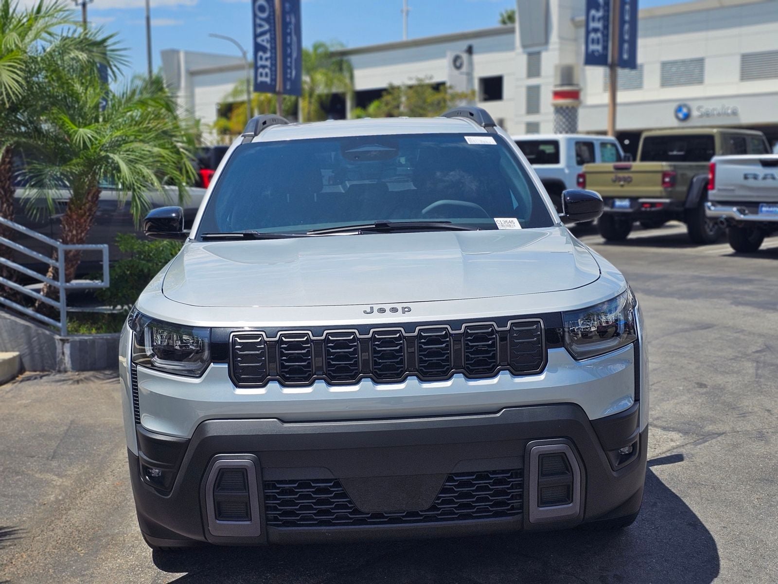 2026 Jeep Cherokee Laredo