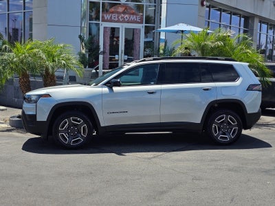 2026 Jeep Cherokee Laredo