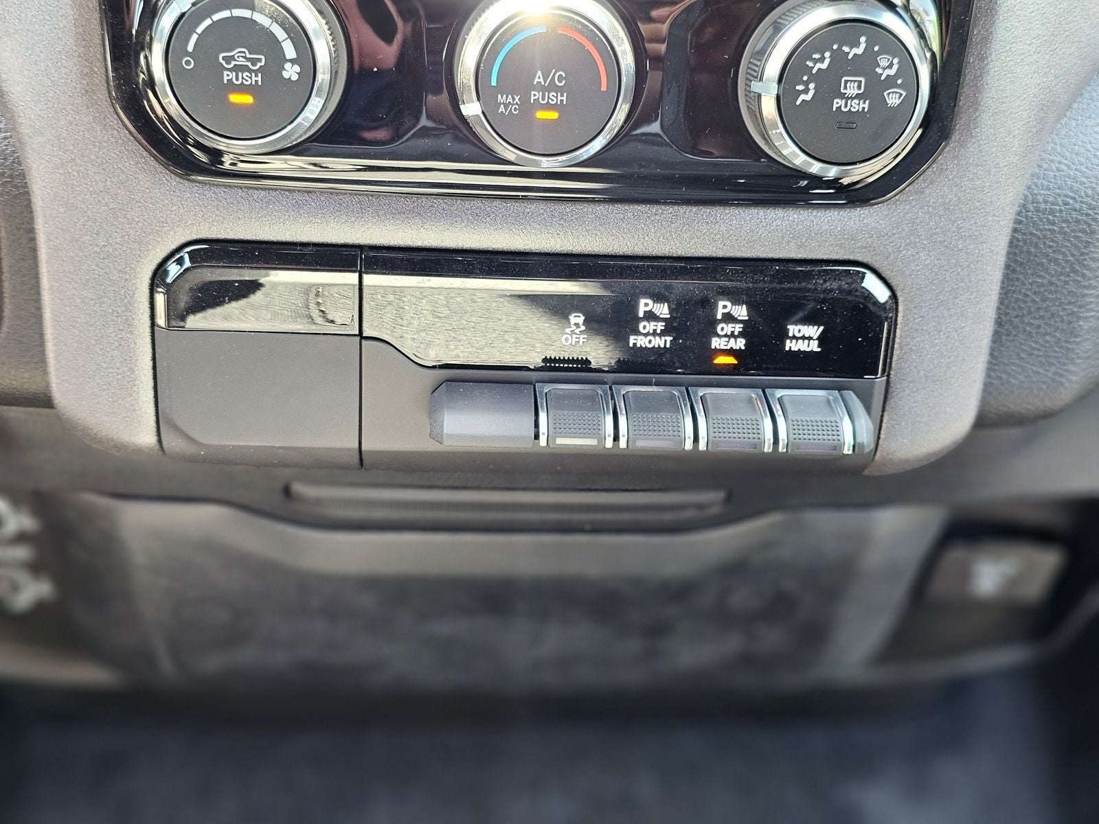 2026 RAM 1500 Warlock