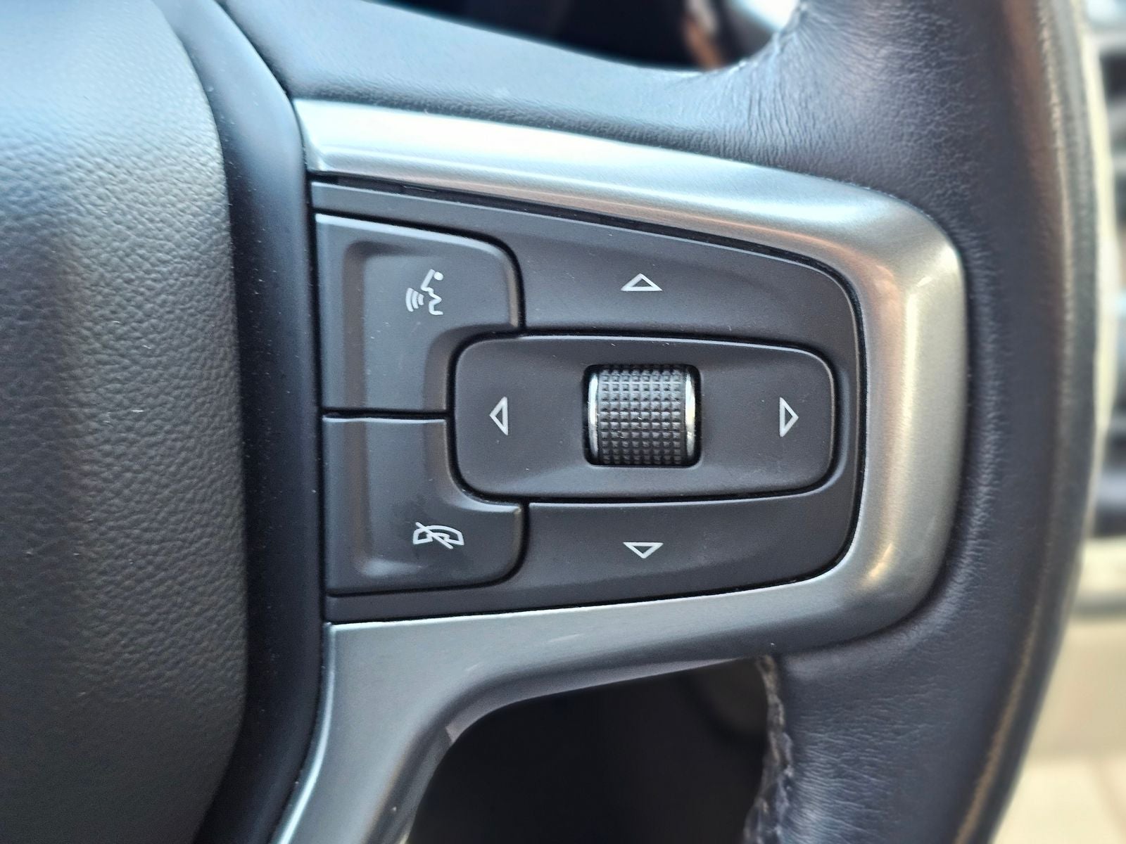 2022 Chevrolet Silverado 1500 LT LT1