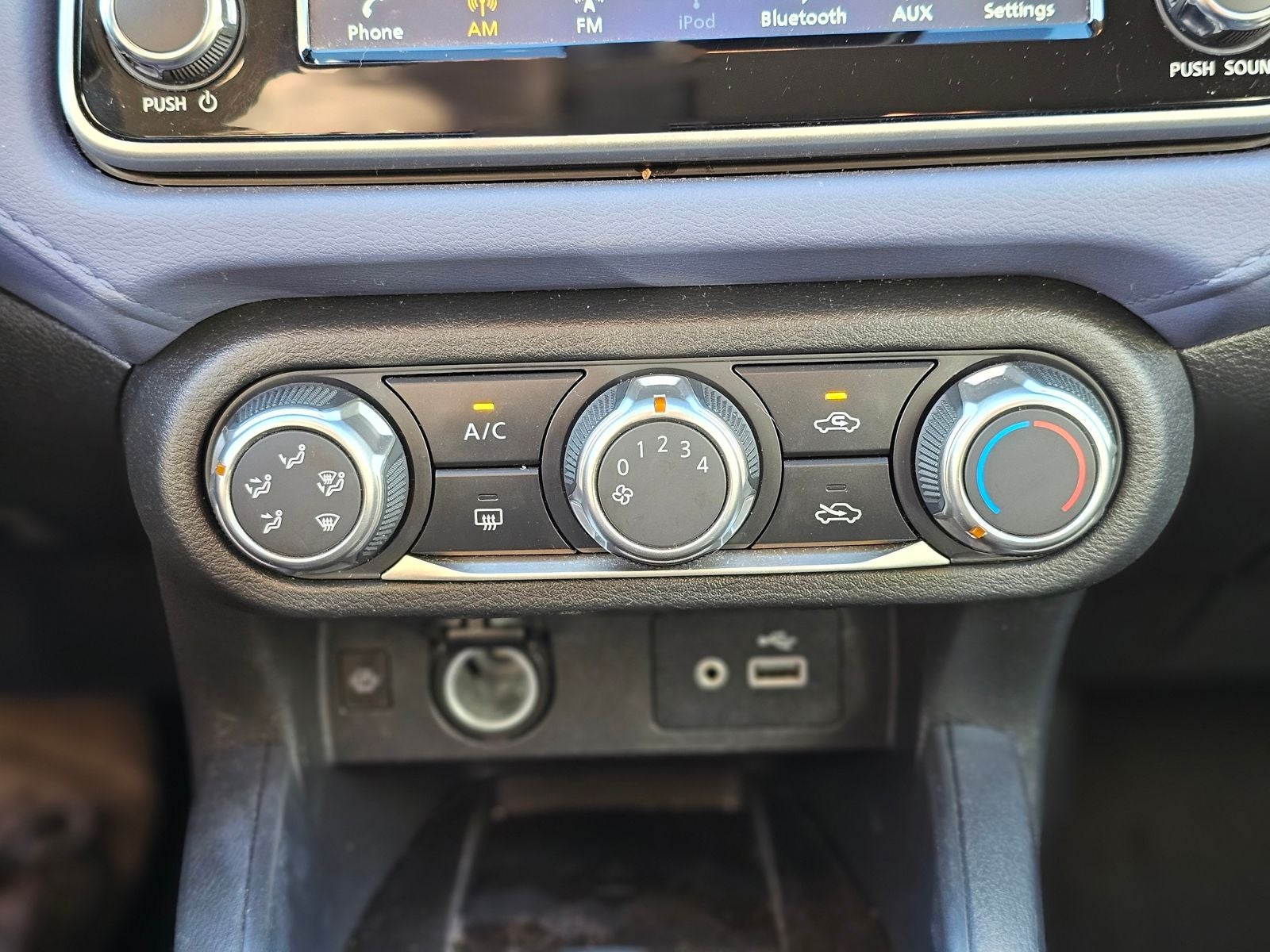 2024 Nissan Versa 1.6 SV