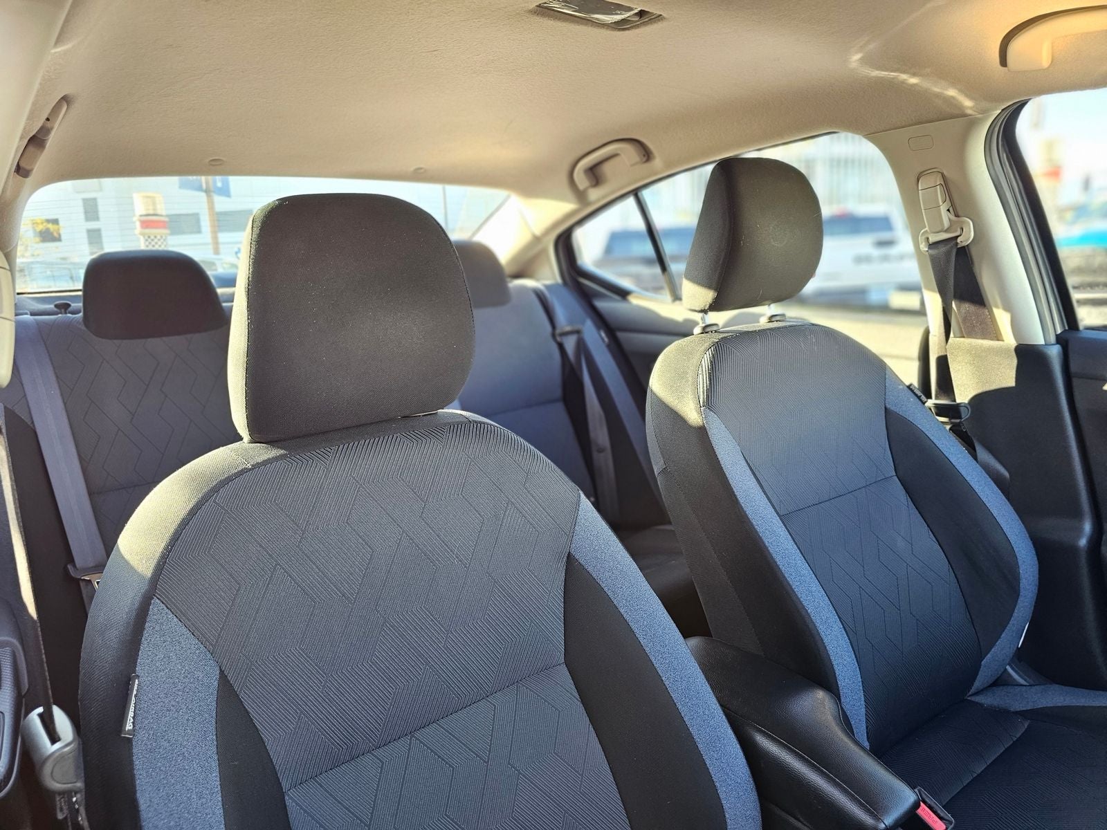 2024 Nissan Versa 1.6 SV