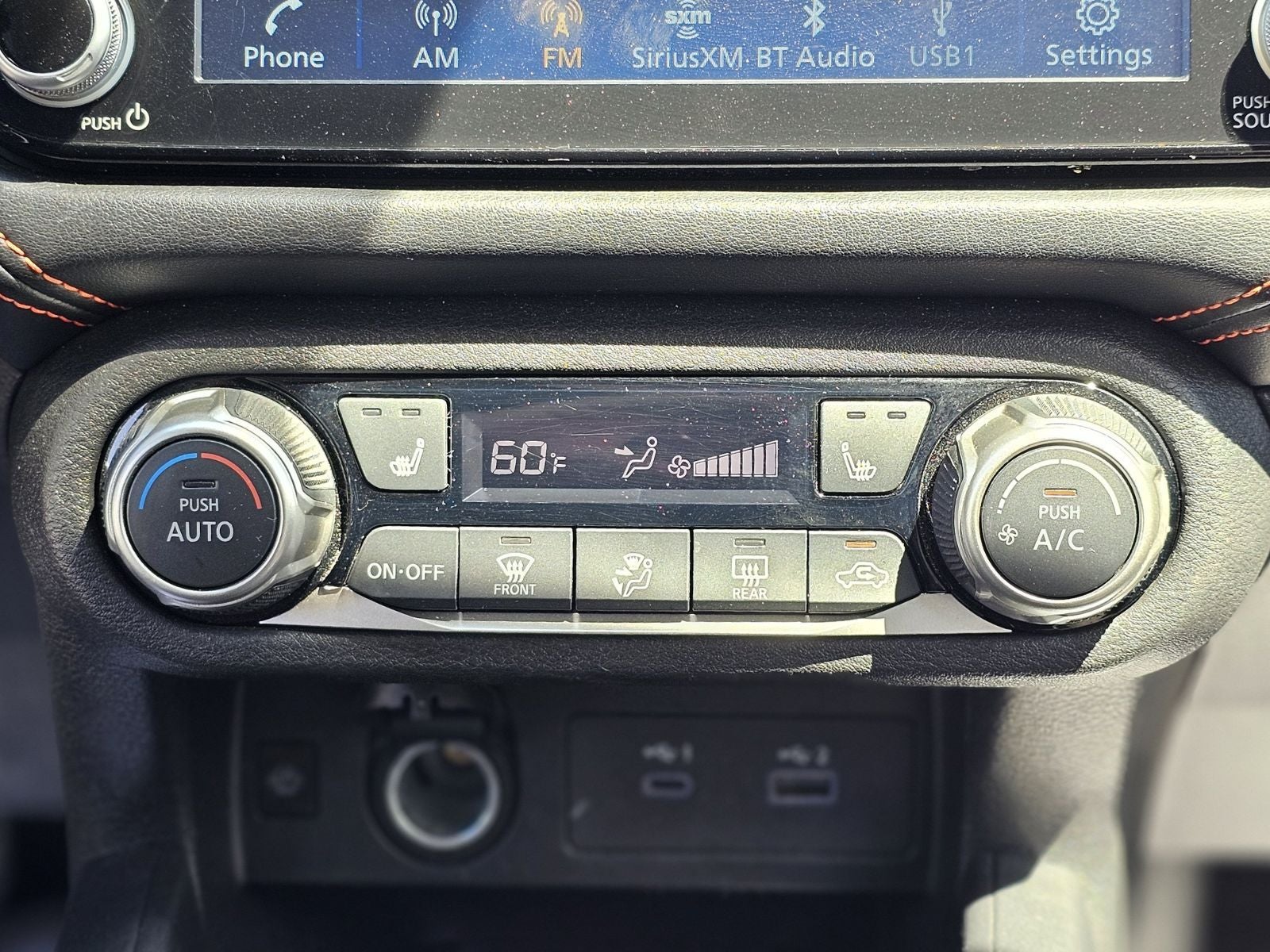 2024 Nissan Versa 1.6 SR