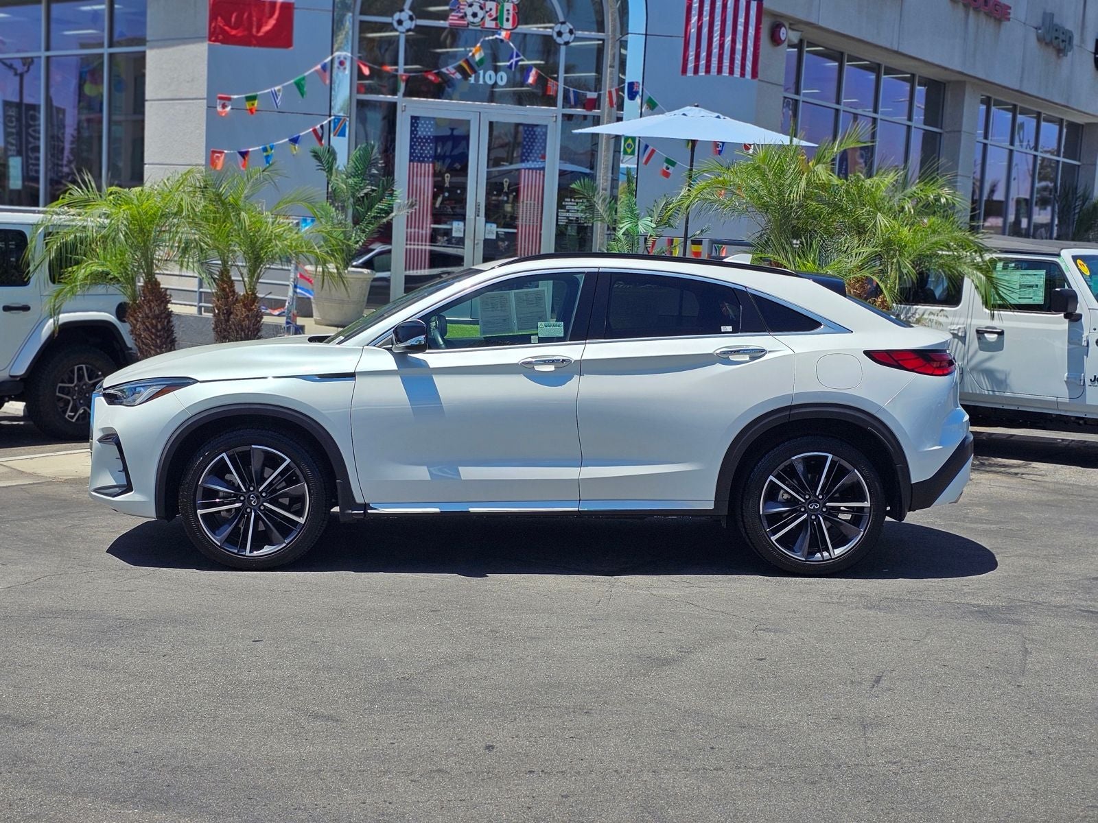 2025 INFINITI QX55 LUXE