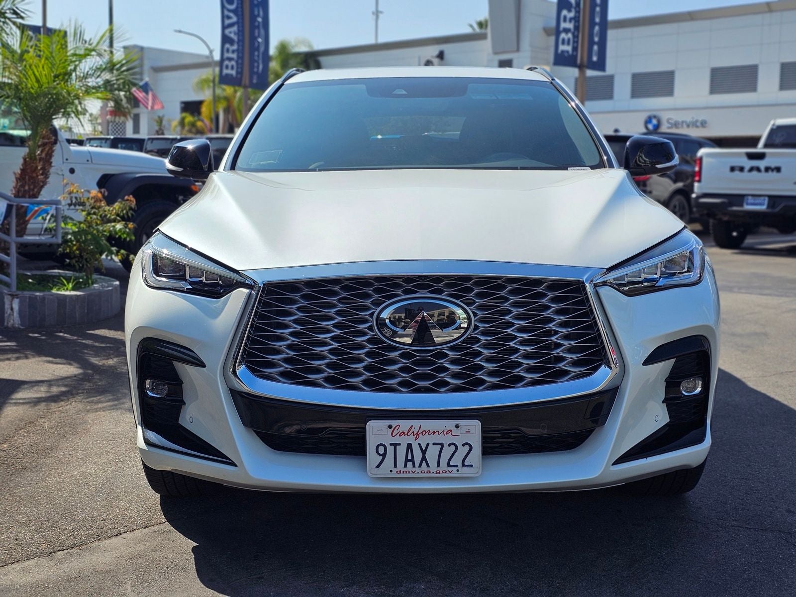 2025 INFINITI QX55 ESSENTIAL