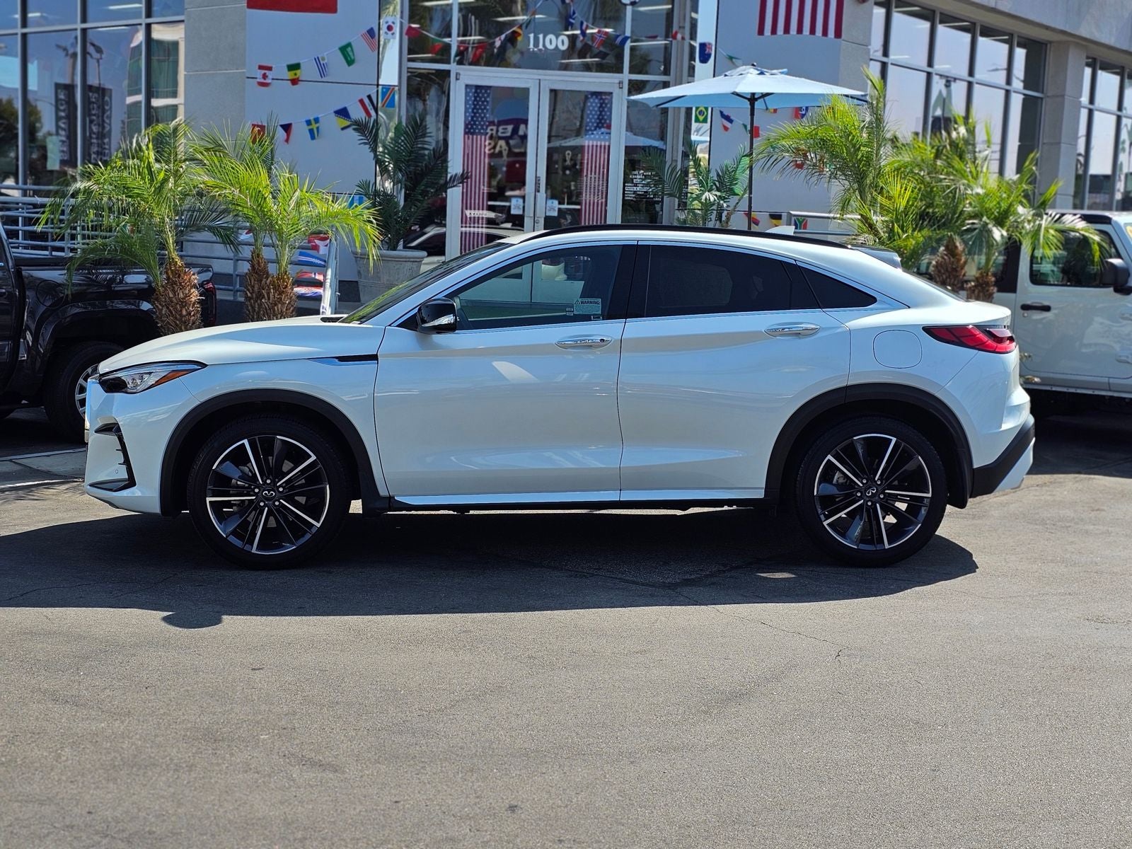 2025 INFINITI QX55 ESSENTIAL