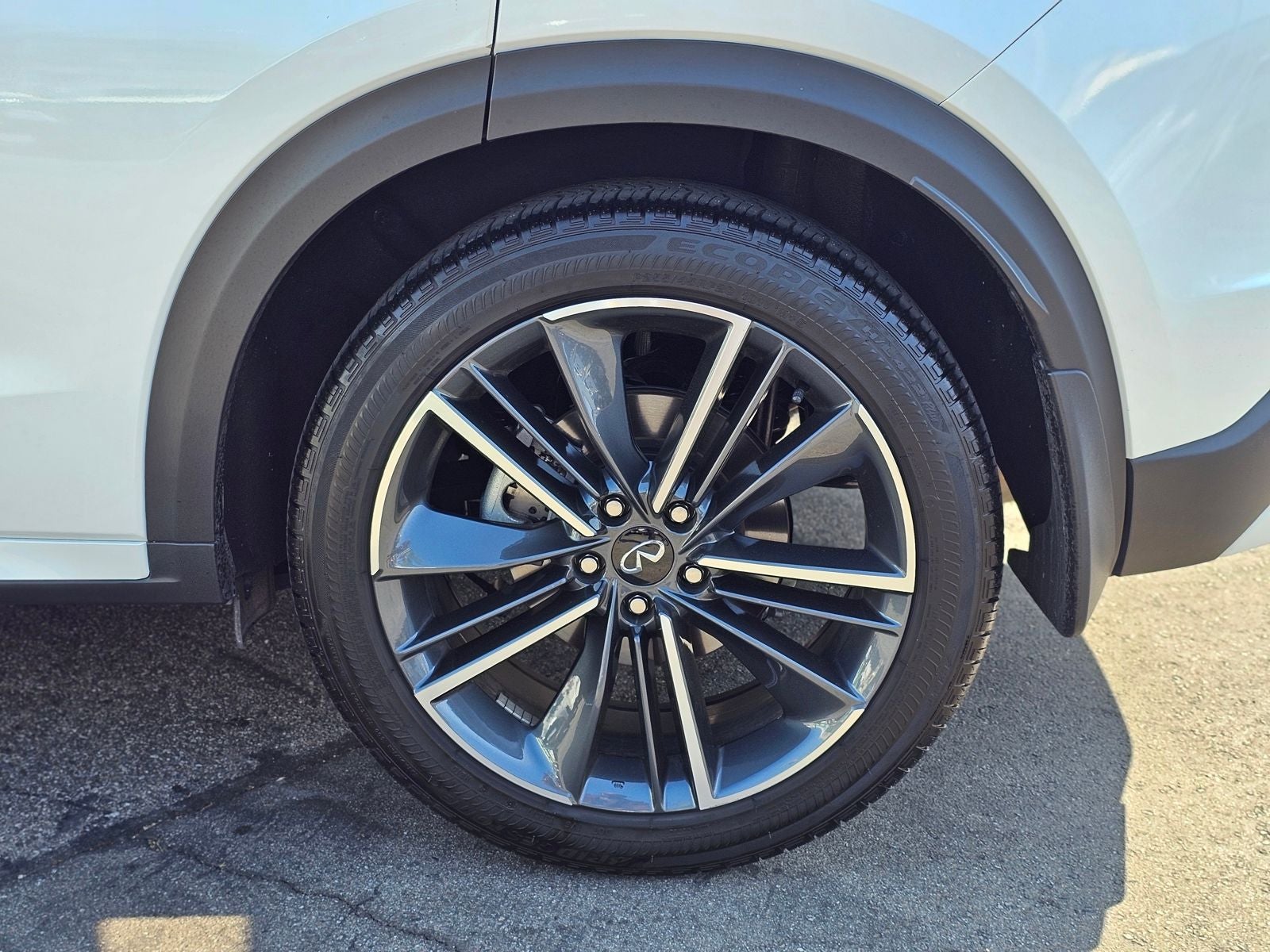 2025 INFINITI QX55 ESSENTIAL