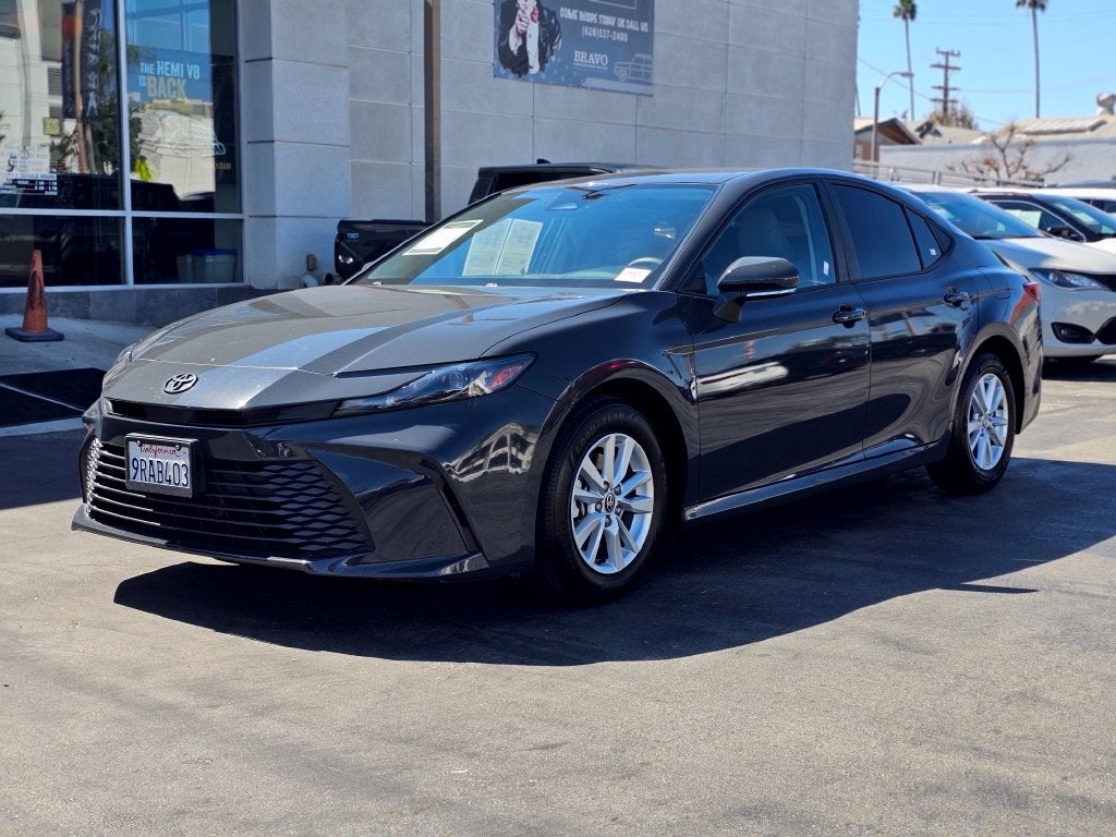 2025 Toyota Camry LE Sedan 4D