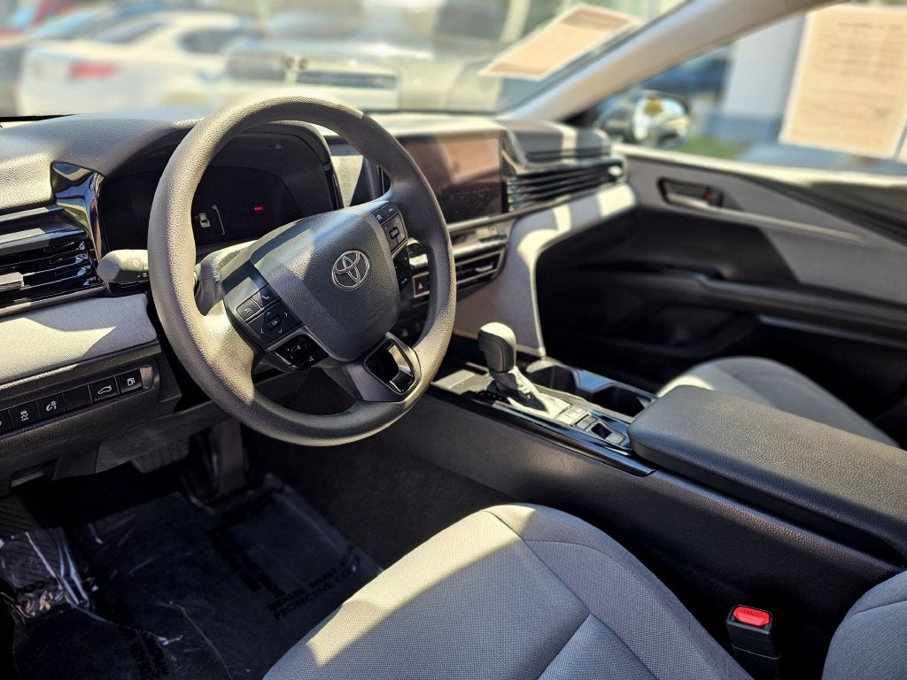 2025 Toyota Camry LE Sedan 4D