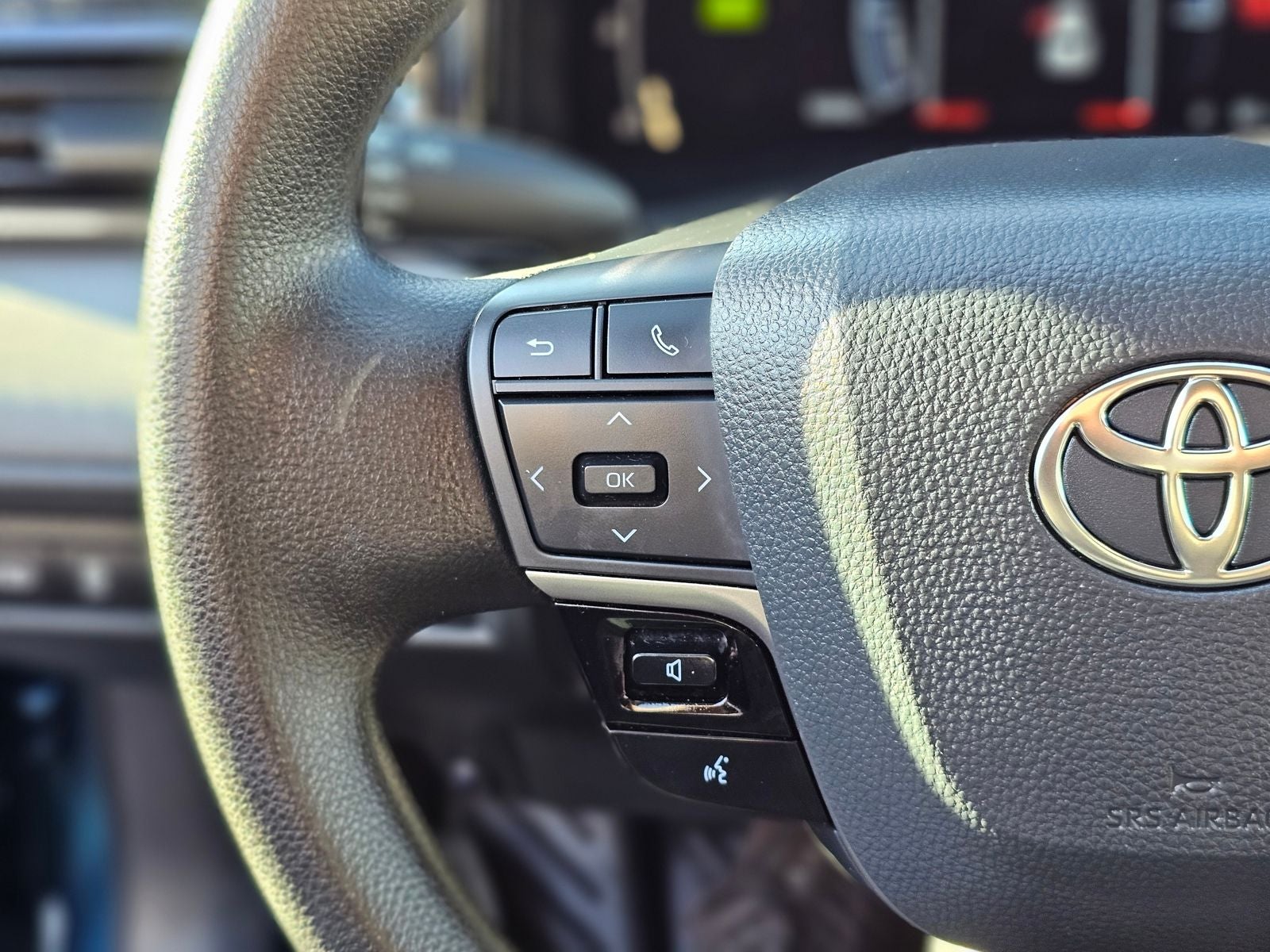 2026 Toyota Camry LE Hybrid