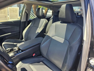 2025 Toyota Camry XLE Sedan 4D