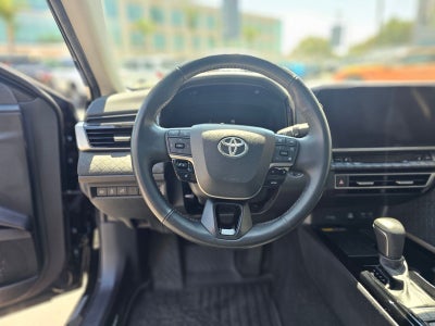 2025 Toyota Camry XLE Sedan 4D