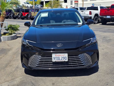 2025 Toyota Camry XLE Sedan 4D