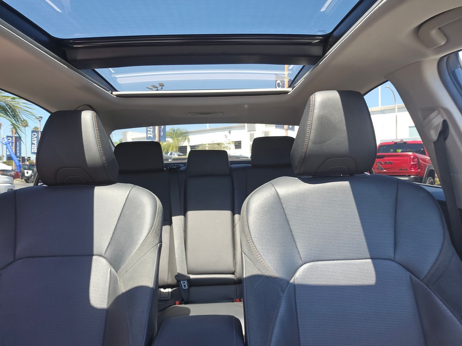 2025 Toyota Camry XLE Sedan 4D