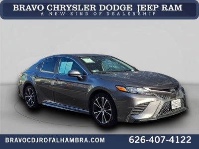 2020 Toyota Camry SE