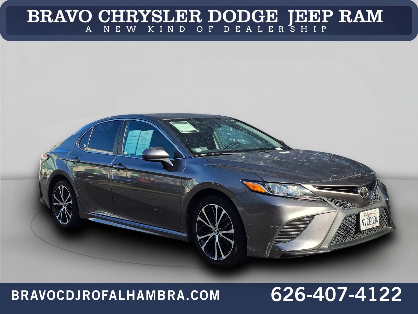 2020 Toyota Camry SE