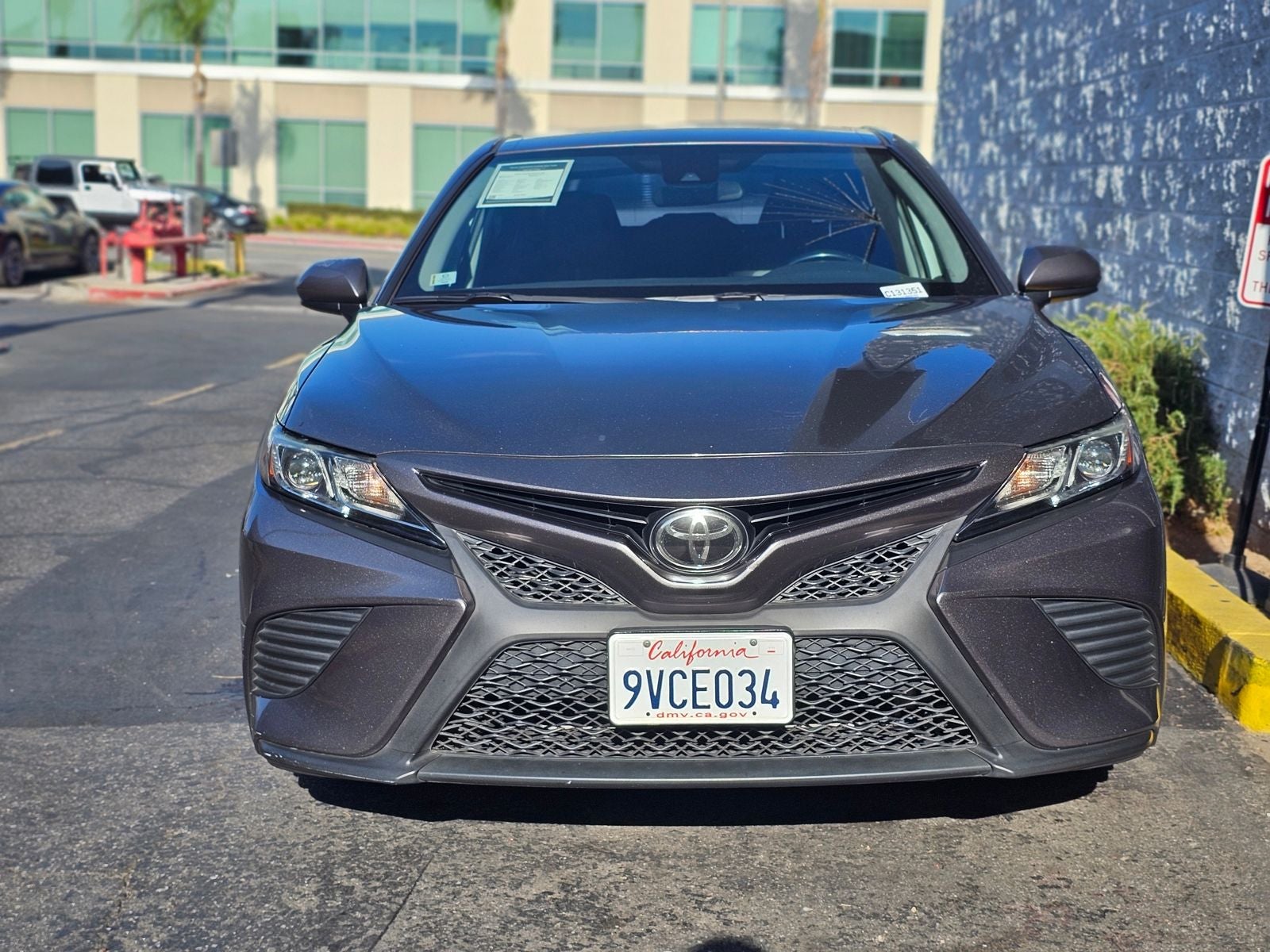 2020 Toyota Camry SE