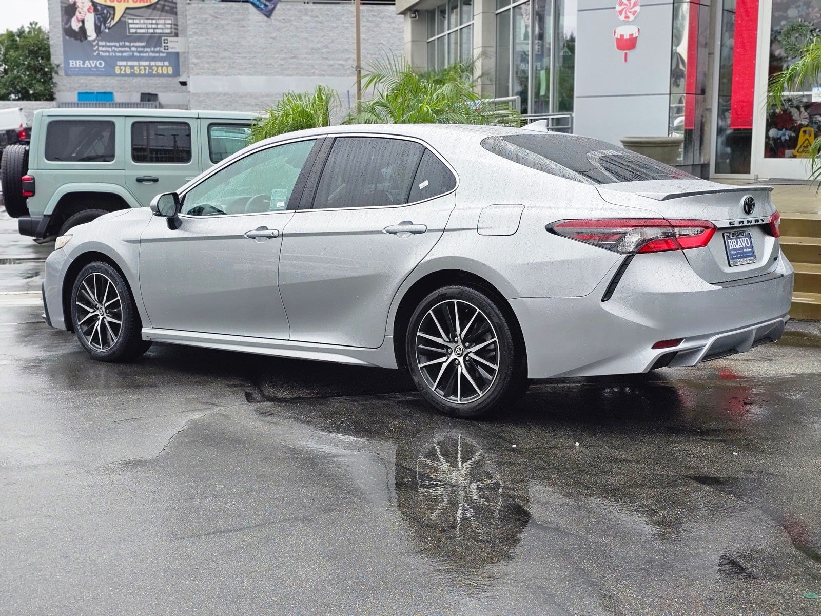2024 Toyota Camry SE