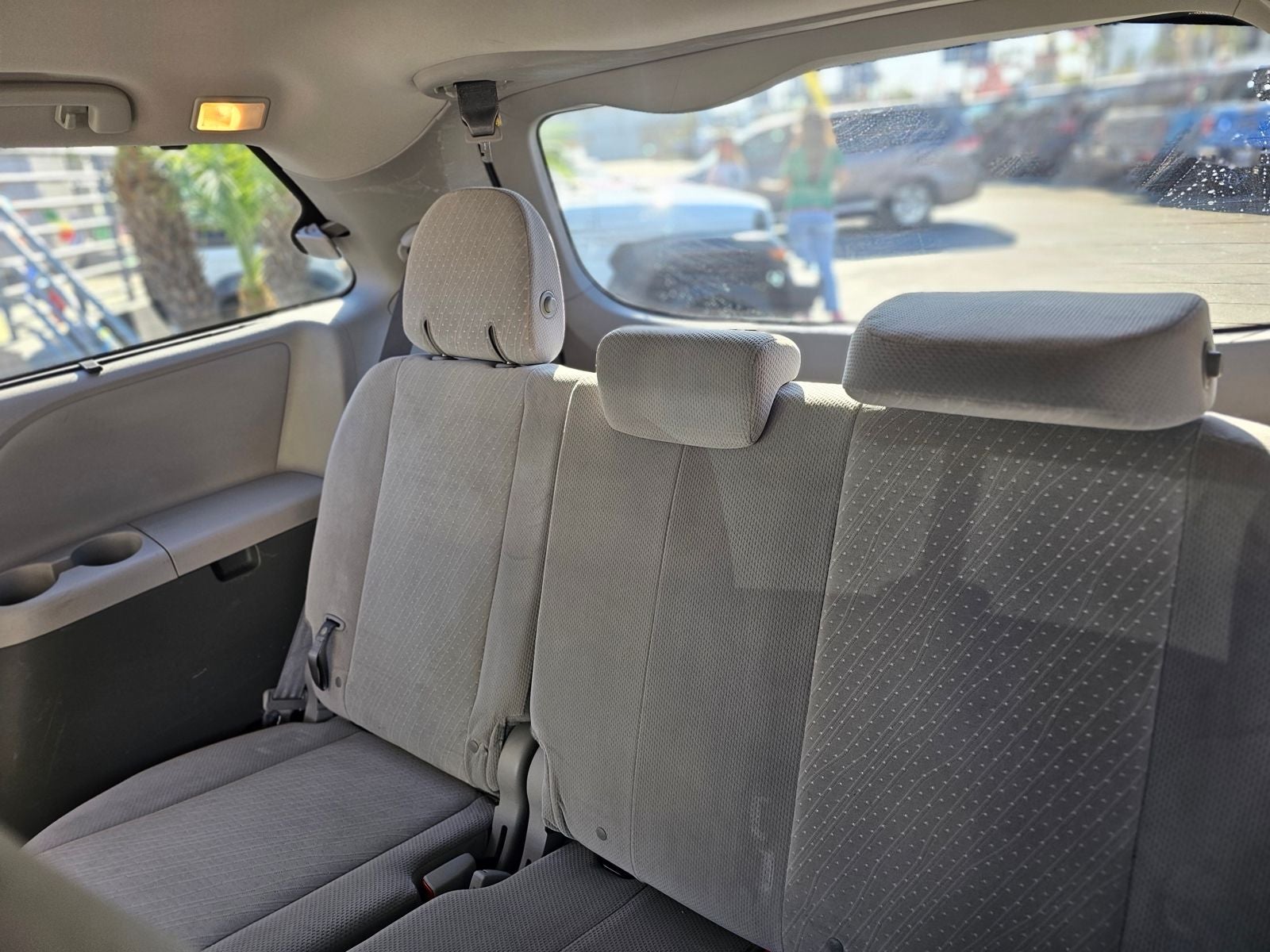 2018 Toyota Sienna LE 8 Passenger