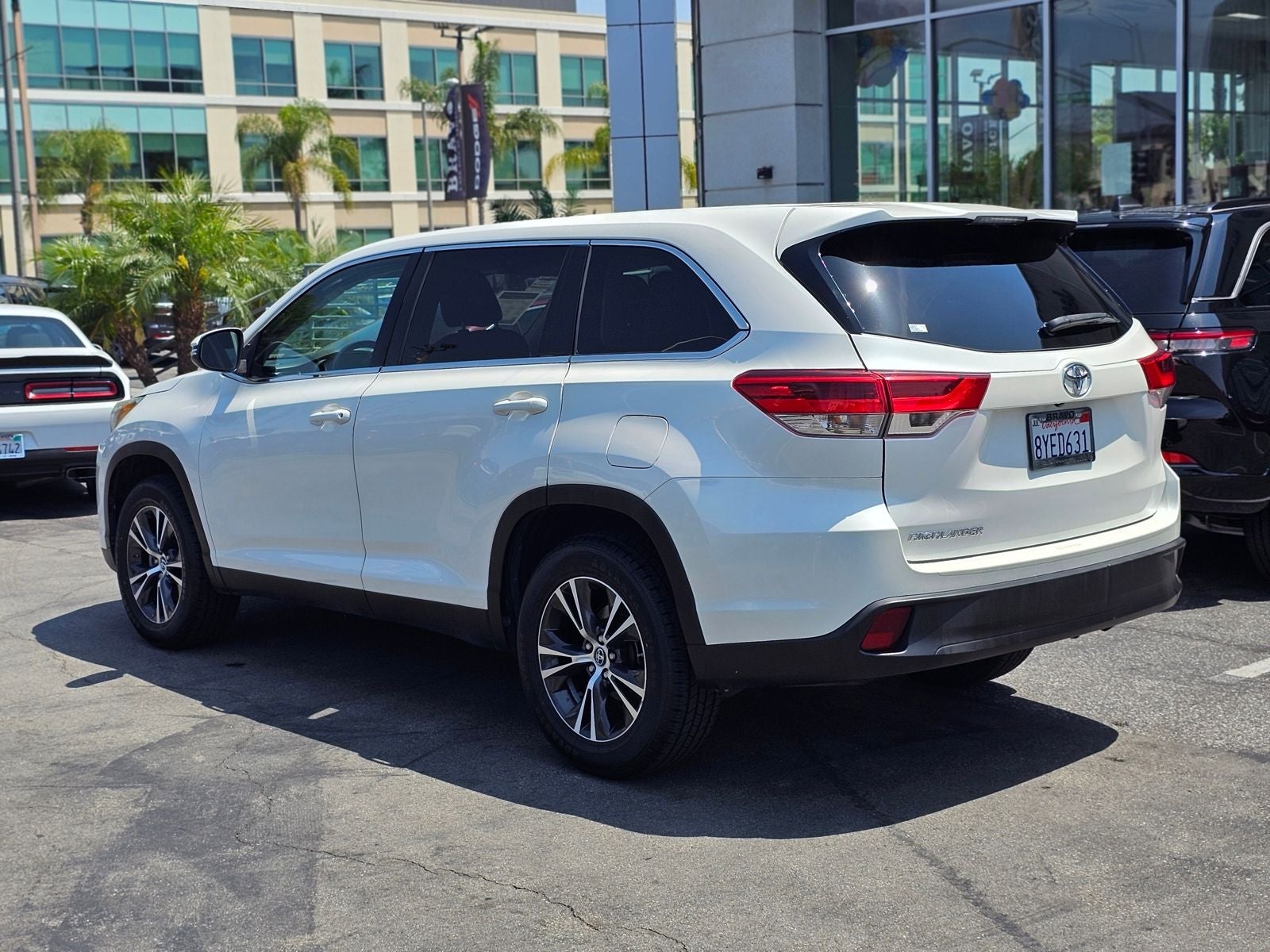 2019 Toyota Highlander LE
