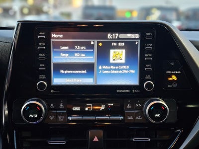 2021 Toyota Highlander LE