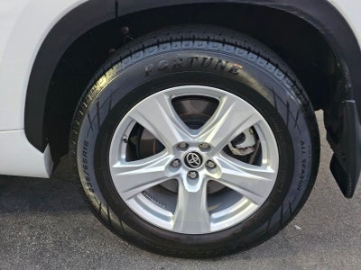 2021 Toyota Highlander LE