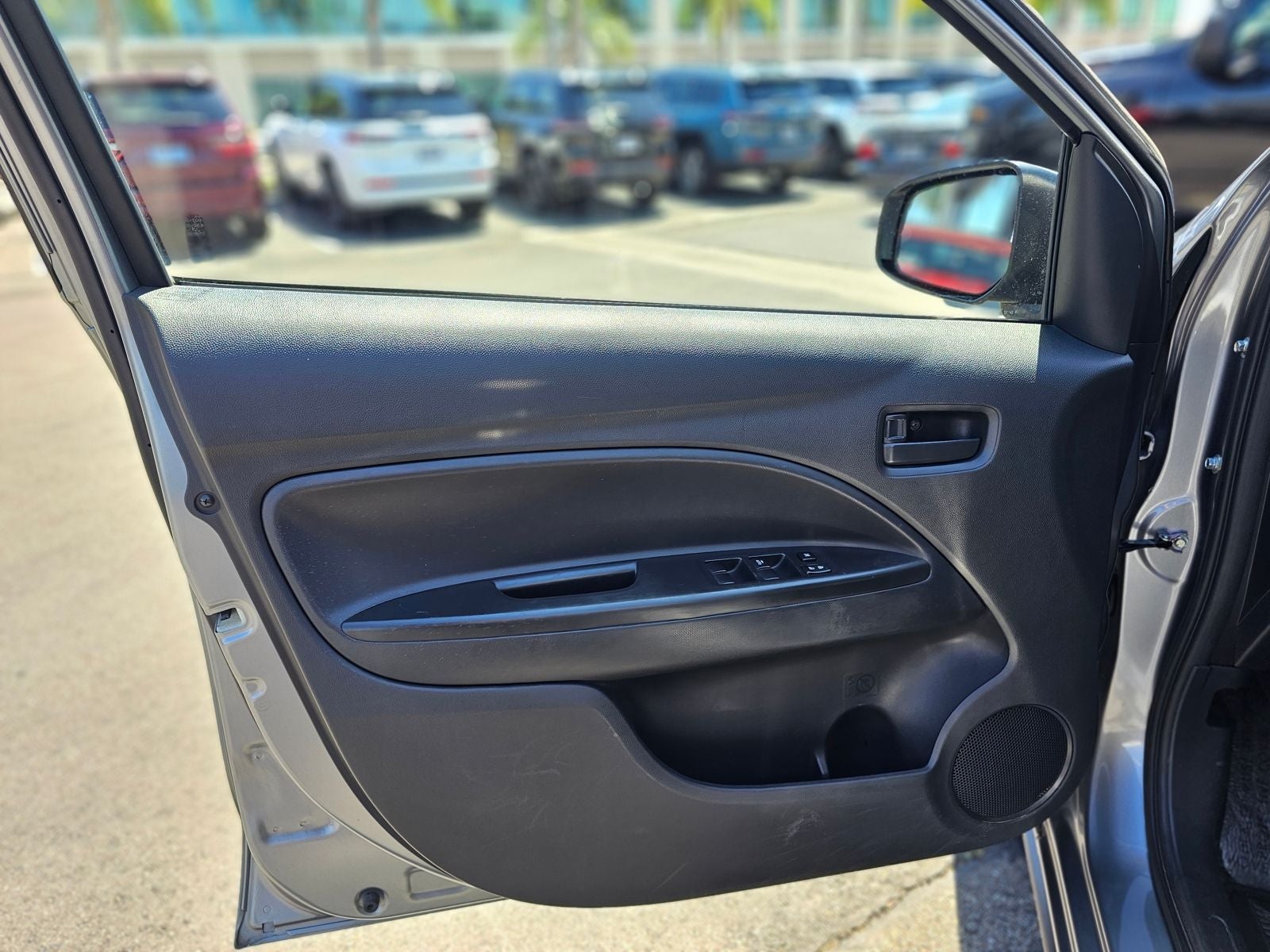 2021 Mitsubishi Mirage ES