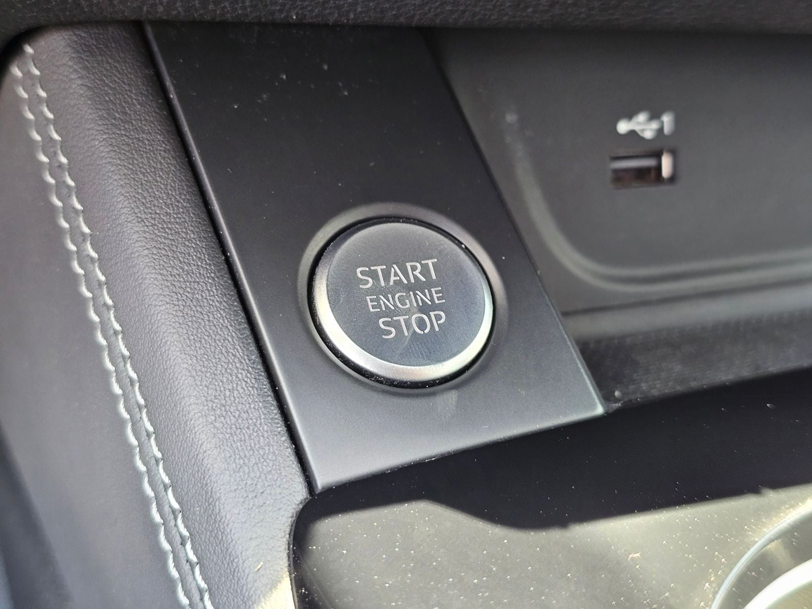 2024 Audi A4 45 S line Premium Plus quattro