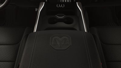 2026 RAM Ram 1500 RAM 1500 LARAMIE CREW CAB 4X2 5'7' BOX