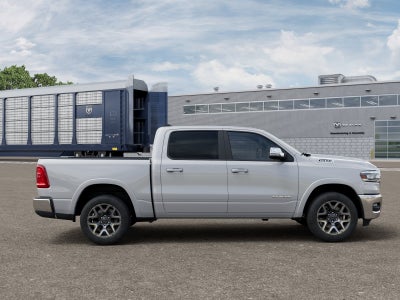 2026 RAM Ram 1500 RAM 1500 LARAMIE CREW CAB 4X2 5'7' BOX